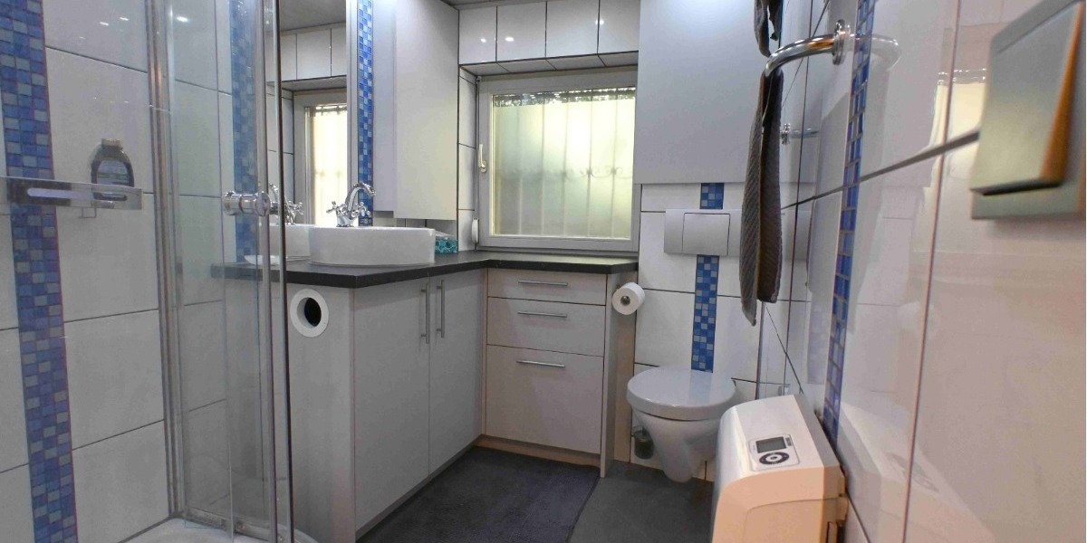 zentral Leben – stilvolle Doppelhaushälfte mit begehbarem Kleiderschrank - Doppelhaushälfte Vaihingen/Enz Enzweihingen | Angebot:24524544