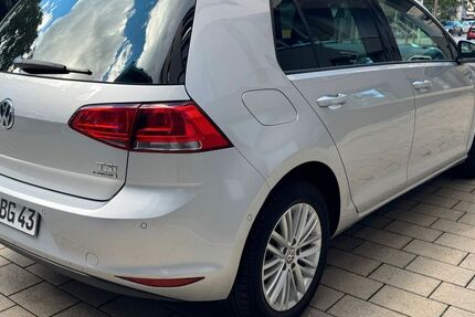 VW Golf 90.000 km 12.499 € Stuttgart 70182