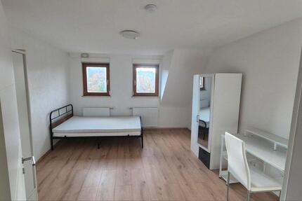 Haus Pforzheim - 6 Zimmer, 150 m&sup2;, 390.000&euro; | Angebot:25800893