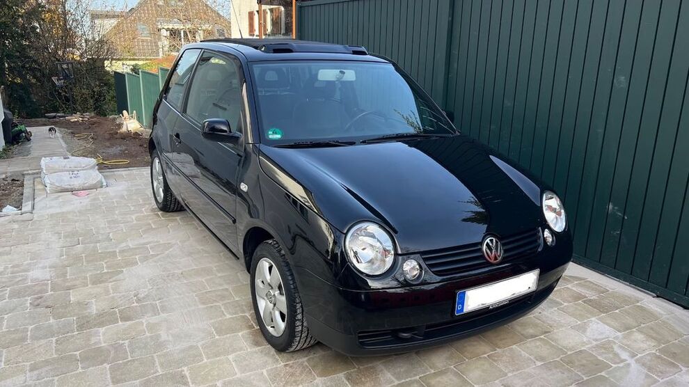 VW Lupo 38.000 km 2.999 € Stuttgart 70188