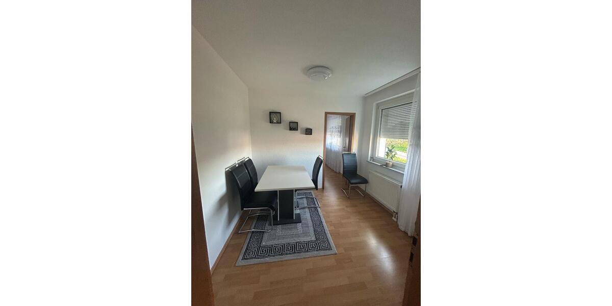 Etagenwohnung Schwieberdingen - 4 Zimmer, 86 m&sup2;, 1.550&euro; | Angebot:24806003