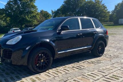 Porsche Cayenne 235.000 km 7.499 &euro; Stuttgart 70191