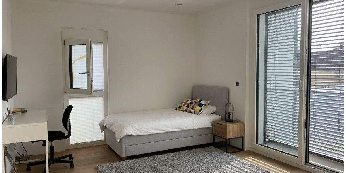 Doppelhaushälfte Esslingen am Neckar Rüdern - 4 Zimmer, 150 m&sup2;, 2.950&euro; | Angebot:24859936