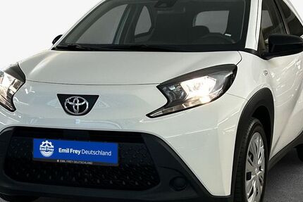 Toyota Aygo (X) 30.600 km 13.880 &euro; Esslingen 73730