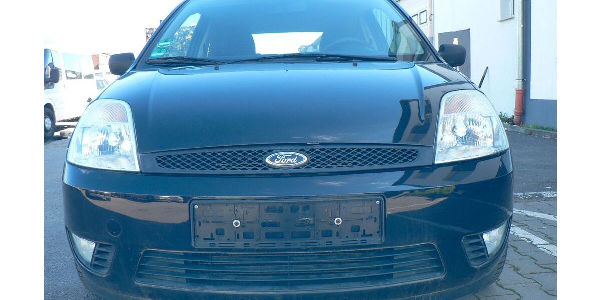 Ford Fiesta 77.000 km 1.900 &euro; Reutlingen oferdingen 72768