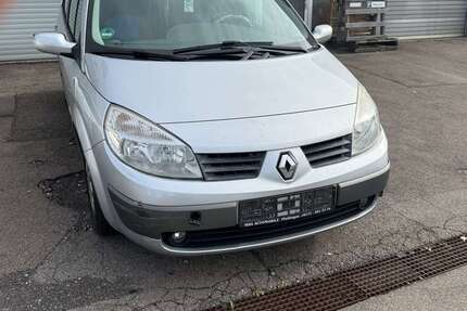 Renault Scenic 195.100 km 590 € Reutlingen 72766