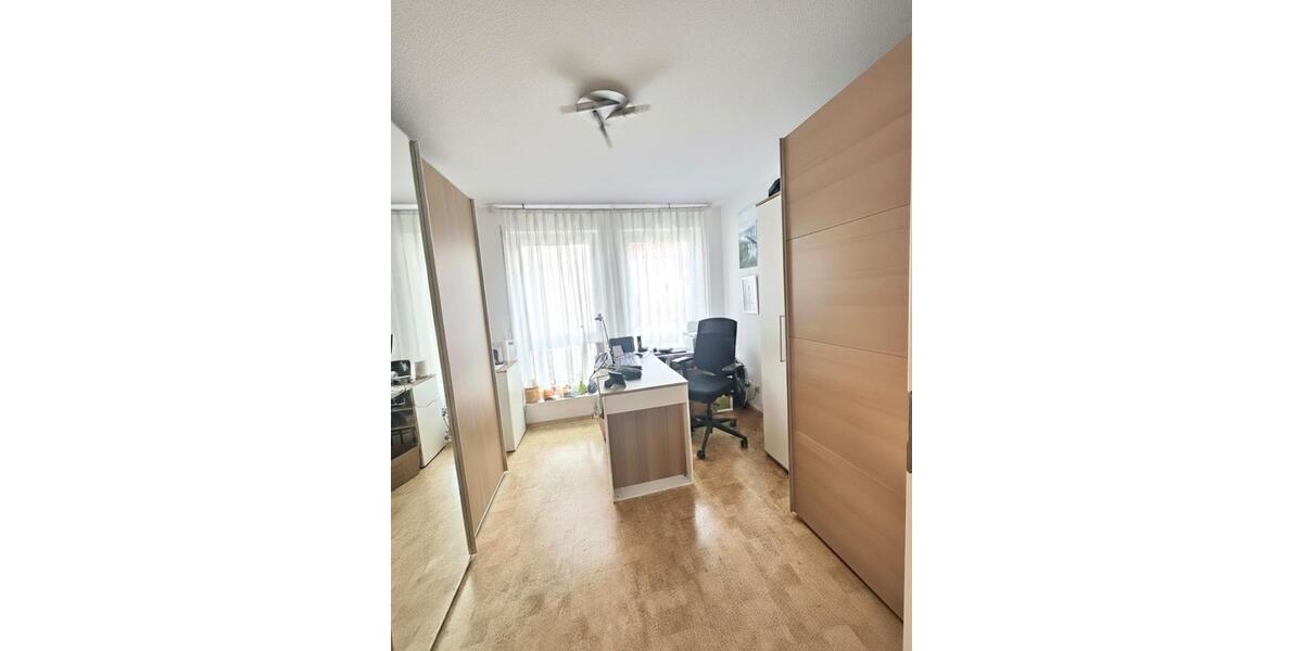 Etagenwohnung Korntal-Münchingen Münchingen - 4 Zimmer, 109 m&sup2;, 1.680&euro; | Angebot:26460103