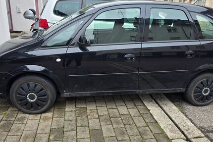 Opel Meriva 183.000 km 1.750 € Esslingen 73734
