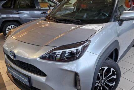Toyota Yaris Cross 18.329 km 27.990 &euro; Nürtingen 72622