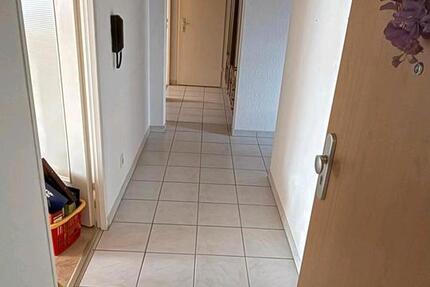 Wohnung Ditzingen - 4 Zimmer, 83 m&sup2;, 280.000&euro; | Angebot:25823656