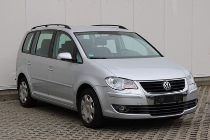 VW Touran 186.870 km 4.999 &euro; Korntal Münchingen 70825