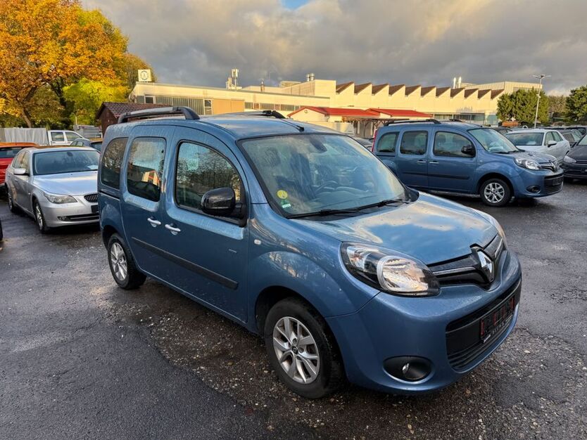 Renault Kangoo 131.067 km 8.990 € Sindelfingen 71065