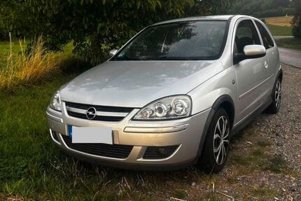 Opel Corsa 152.000 km 1.800 &euro; Niefern-Öschelbronn 75223