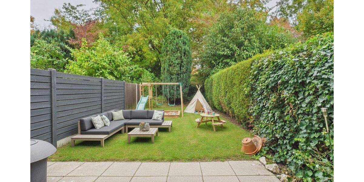 Reihenmittelhaus Stuttgart Stammheim - 5 Zimmer, 127 m&sup2;, 559.000&euro; | Angebot:24735769