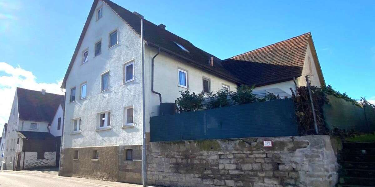 Einfamilienhaus Bietigheim-Bissingen / Metterzimmern Metterzimmern - 7 Zimmer, 199 m&sup2;, 347.000&euro; | Angebot:25286872