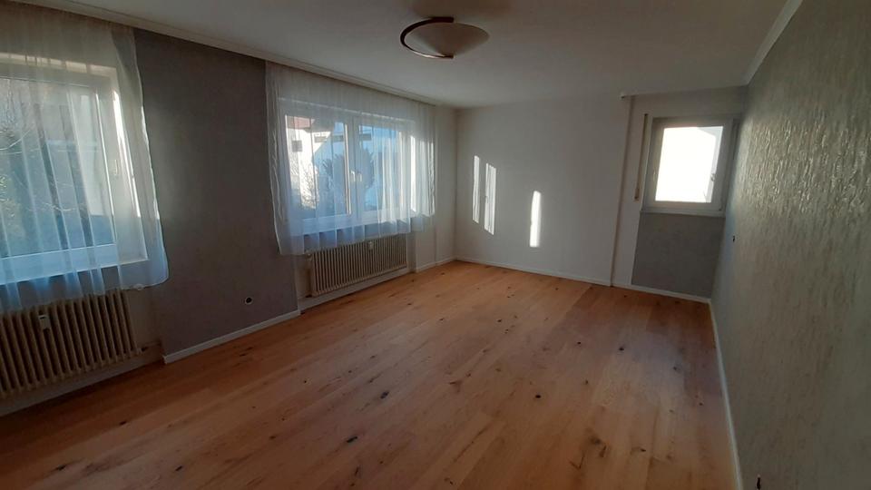 Erdgeschoßwohnung Leonberg - 4.5 Zimmer, 150 m&sup2;, 590.000&euro; | Angebot:26587813