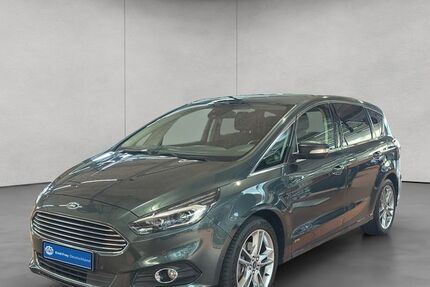 Ford S-Max 95.645 km 21.490 &euro; Stuttgart 70565