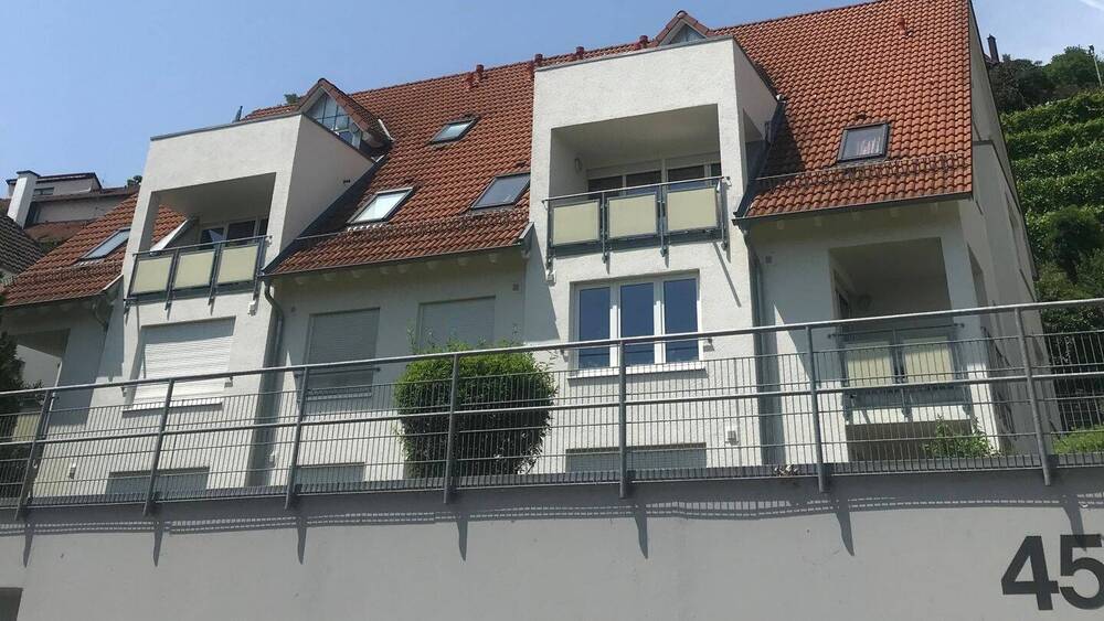 Schöne 3-Zi.-Whg. mit Terrasse + EBK in Bietigheim-Bissingen 3 zimmer
