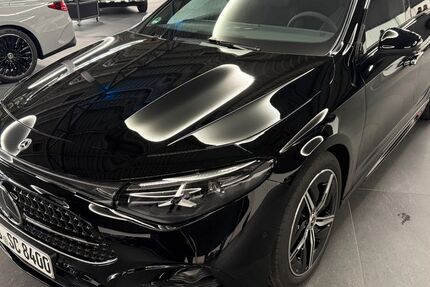 Mercedes-Benz 200 25.000 km 60.000 &euro; Böblingen 71034