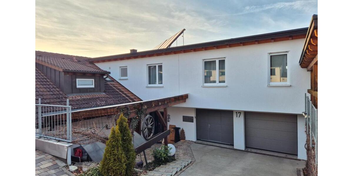 Einfamilienhaus Nagold - 4.5 Zimmer, 125 m&sup2;, 1.750&euro; | Angebot:25980618