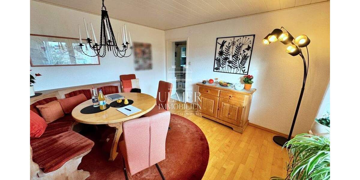 Einfamilienhaus Böblingen - 8 Zimmer, 153 m&sup2;, 629.000&euro; | Angebot:25824460