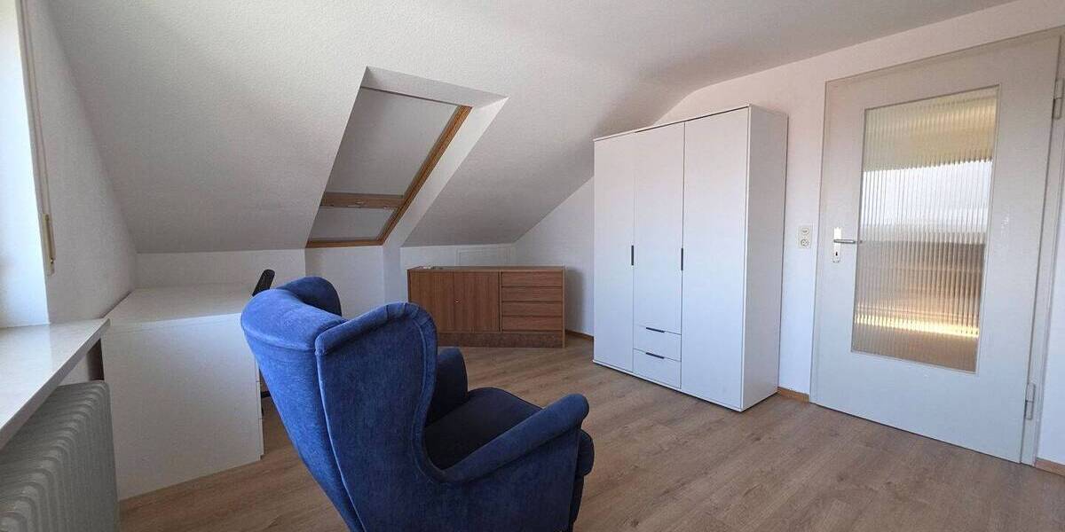 3-Zimmer-DG-Whg. mit Gartennutzung in Stgt.-Heumaden - Etagenwohnung Stuttgart Heumaden | Angebot:25972073