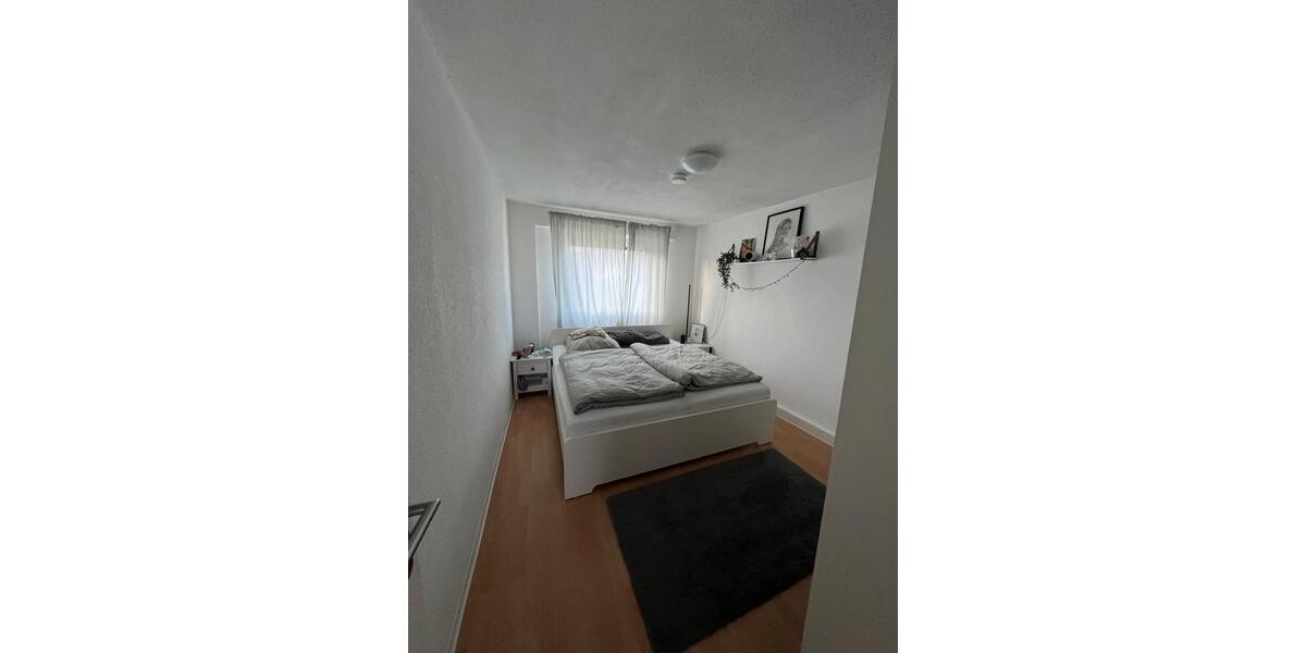 Dachgeschoßwohnung Pforzheim - 2 Zimmer, 53 m&sup2;, 630&euro; | Angebot:27611793