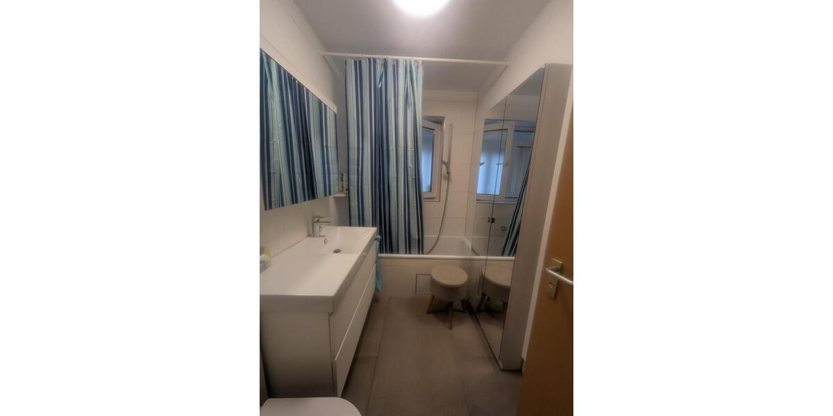 Erdgeschoßwohnung Ludwigsburg - 3.5 Zimmer, 80 m&sup2;, 329.000&euro; | Angebot:25641434