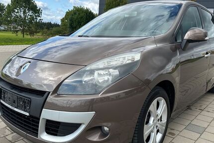 Renault Scenic 192.429 km 2.999 € Schönaich 71101
