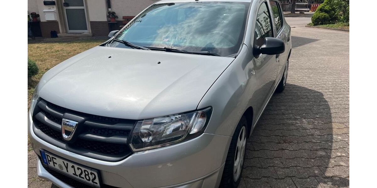 Dacia Sandero 82.205 km 4.900 &euro; Neuhausen 75242
