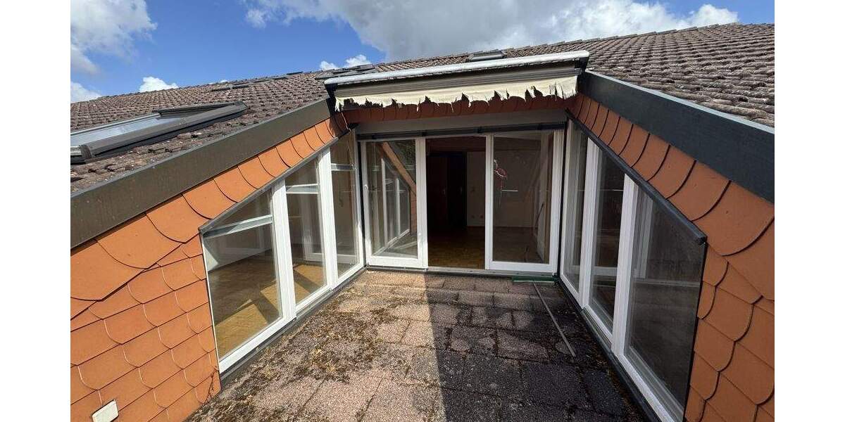 Etagenwohnung Pforzheim Buckenberg - 3 Zimmer, 60 m&sup2;, 199.000&euro; | Angebot:25682173