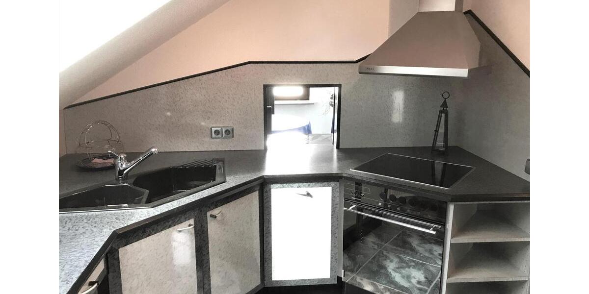 Dachgeschoßwohnung Kusterdingen - 2.5 Zimmer, 55 m&sup2;, 1.050&euro; | Angebot:24530037