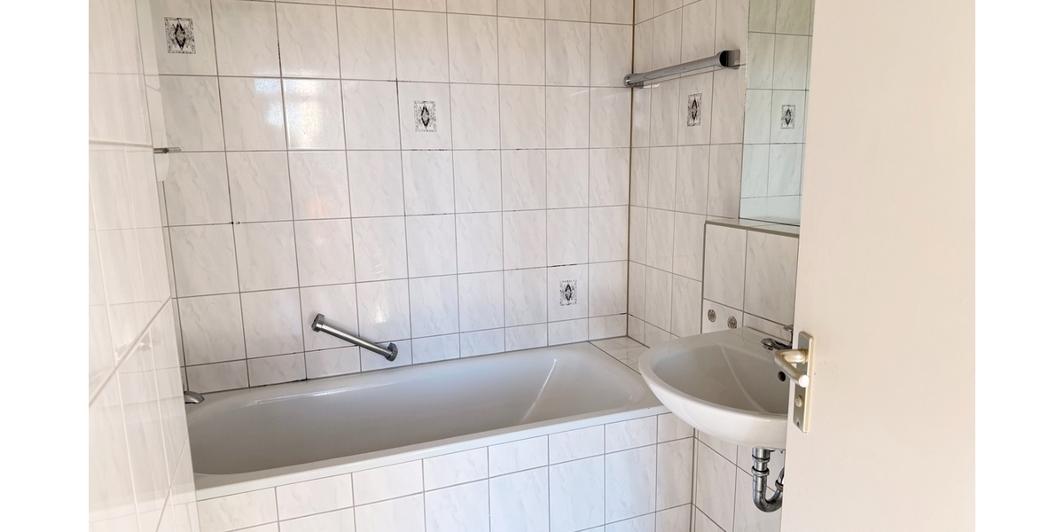 3,5-bis 4-Zi.-Galerie-ETW - Außergewöhnlich Wohnen in ruhiger Lage von Stuttgart-Möhringen - Maisonettenwohnung Stuttgart / Möhringen Möhringen (Stadtbezirk) | Angebot:27004643