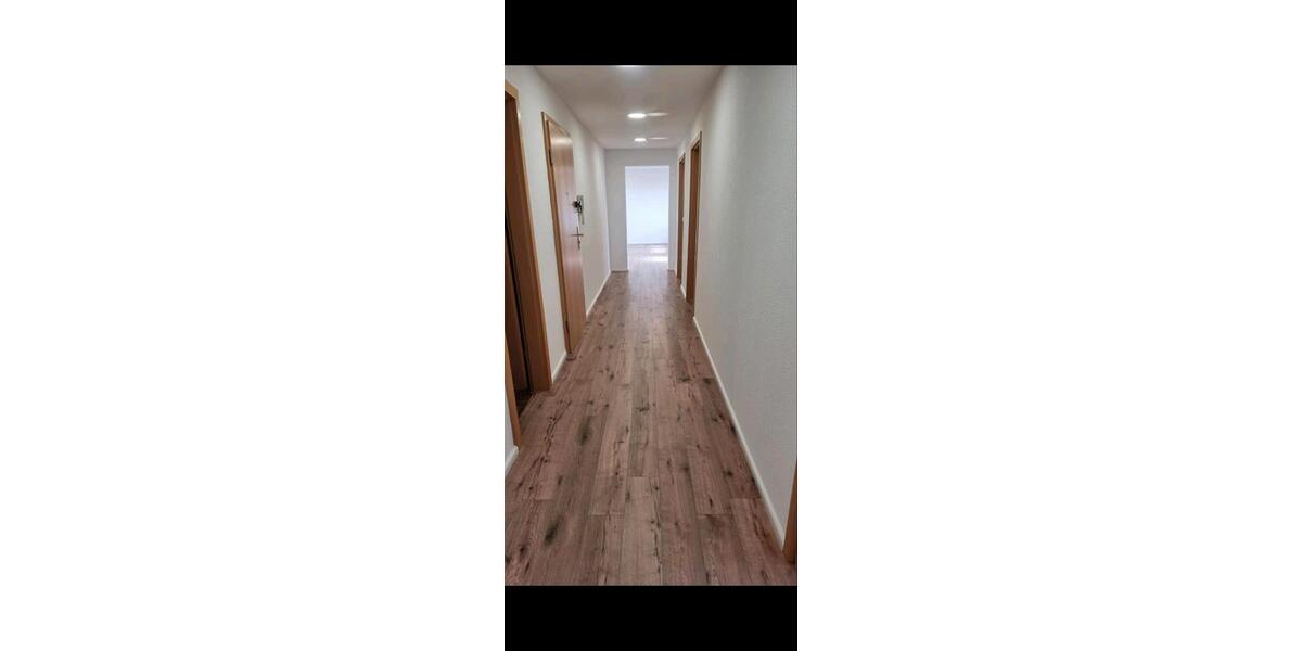 Etagenwohnung Möglingen - 3 Zimmer, 87 m&sup2;, 1.100&euro; | Angebot:25875377