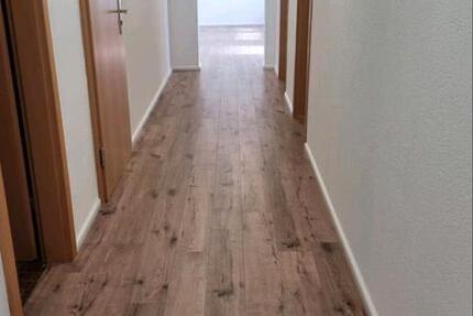 Wohnung Möglingen - 3 Zimmer, 87 m&sup2;, 1.100&euro; | Angebot:25875377