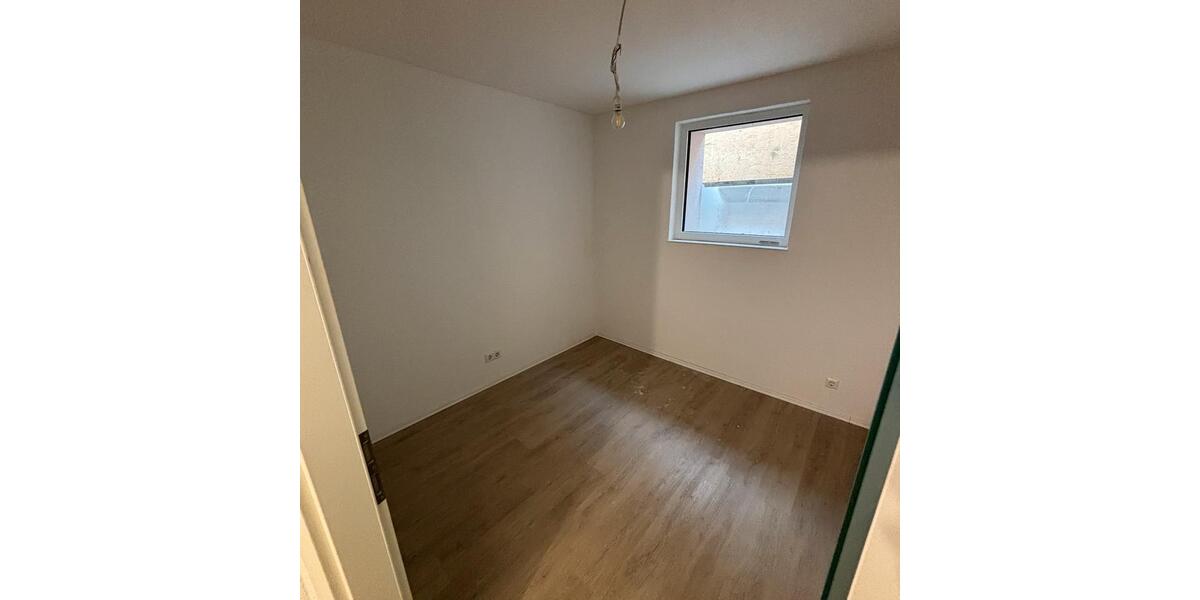 Erdgeschoßwohnung Fellbach - 3 Zimmer, 55 m&sup2;, 1.000&euro; | Angebot:25342620