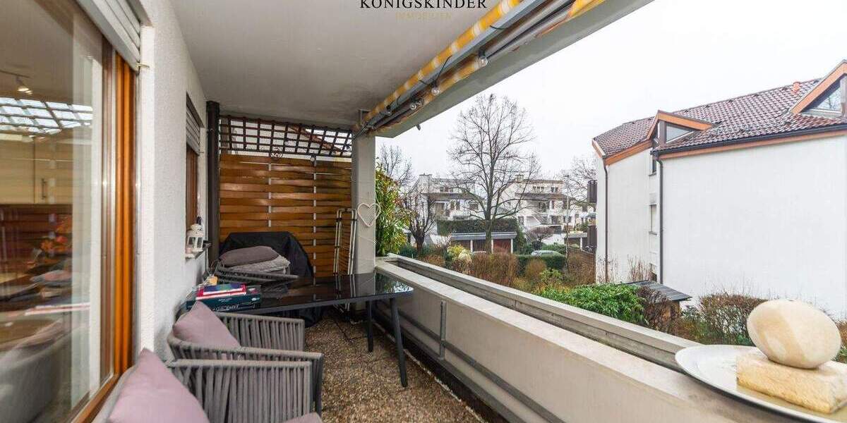 Etagenwohnung Freiberg am Neckar Heutingsheim - 4 Zimmer, 104 m&sup2;, 383.000&euro; | Angebot:25877717