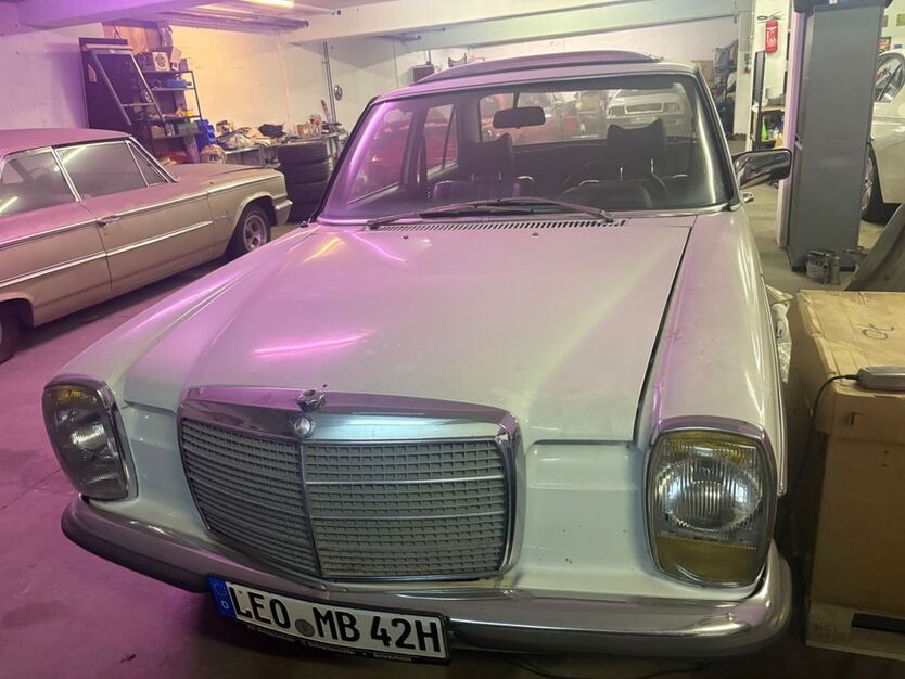 Mercedes-Benz 200 74.500 km 6.799 € Renningen 71272