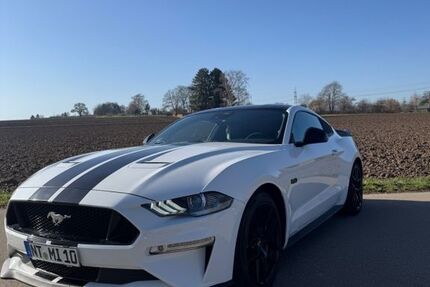 Ford Mustang 93.000 km 35.999 &euro; Altbach 73776