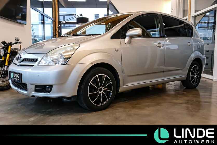 Toyota Corolla Verso 231.000 km 2.999 € Kusterdingen 72127