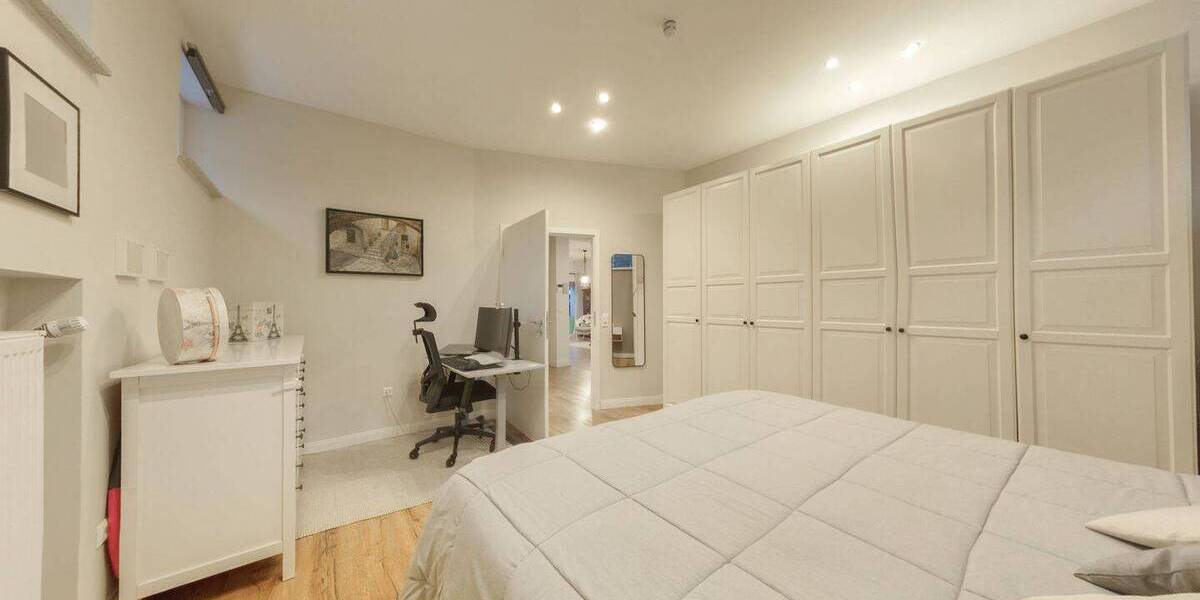 Mehrfamilienhaus, Wohnhaus Freiberg Beihingen - 9 Zimmer, 262 m&sup2;, 997.000&euro; | Angebot:25971802