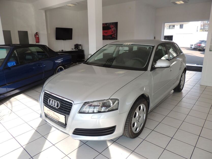 Audi A3 129.000 km 8.990 € Metzingen 72555