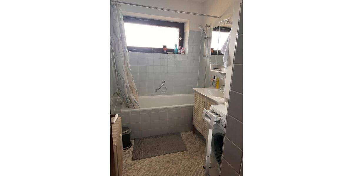 Etagenwohnung Renningen - 2.5 Zimmer, 72 m&sup2;, 1.180&euro; | Angebot:24741681