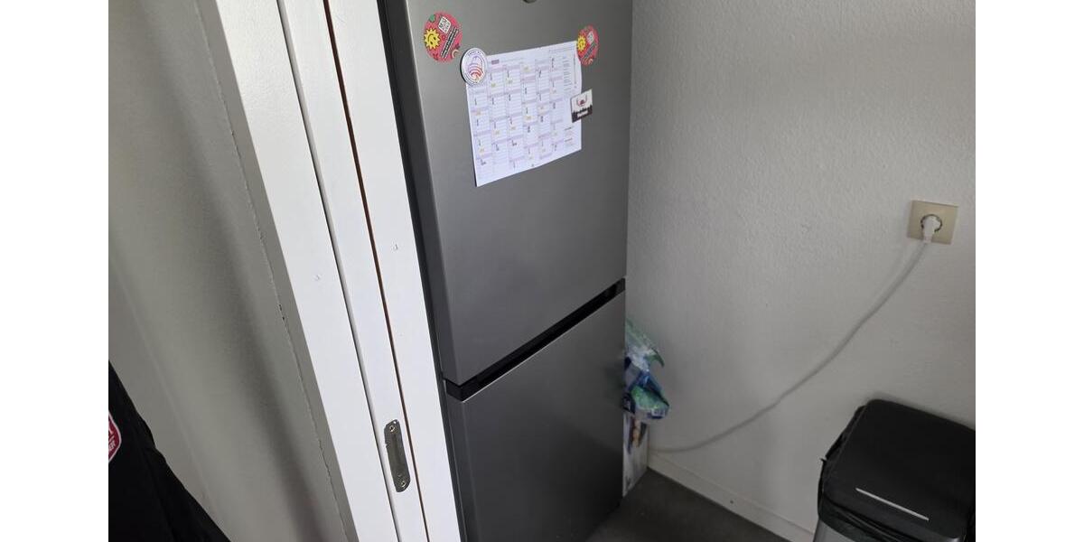 Etagenwohnung Freiberg am Neckar - 3.5 Zimmer, 105 m&sup2;, 1.200&euro; | Angebot:26462108