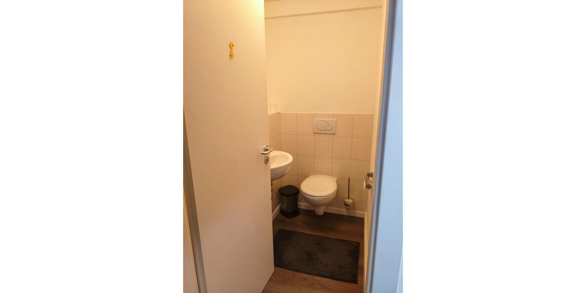 Etagenwohnung Vaihingen an der Enz - 4 Zimmer, 126 m&sup2;, 1.000&euro; | Angebot:26006389