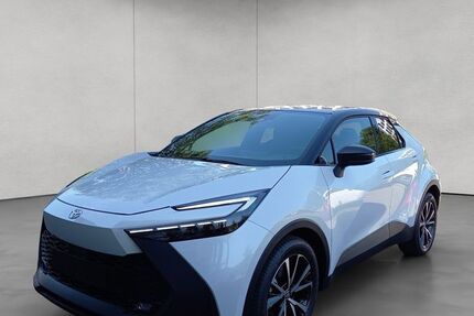 Toyota C-HR 1.950 km 32.290 &euro; Stuttgart 70469