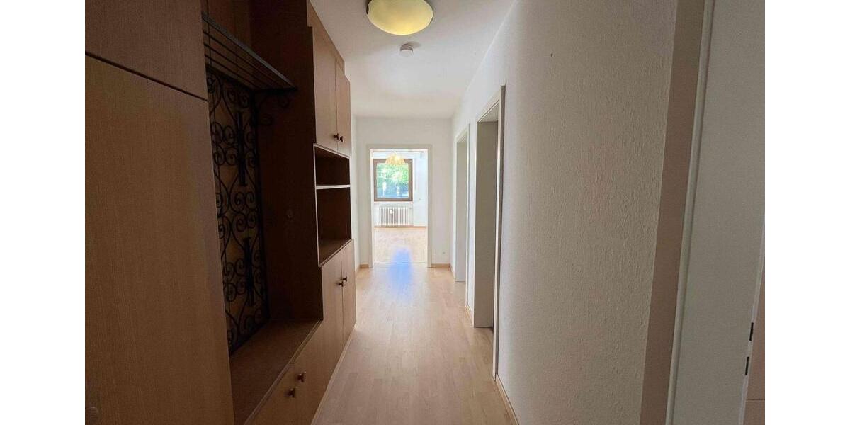 Erdgeschoßwohnung Stuttgart Feuerbach - 3 Zimmer, 73 m&sup2;, 1.200&euro; | Angebot:25411393