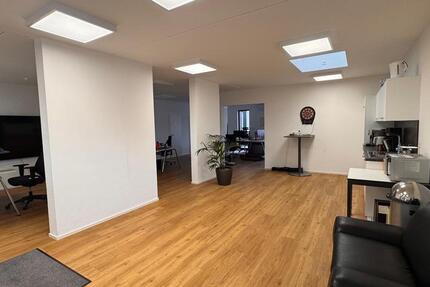 Gewerbeobjekt Ludwigsburg Eglosheim - 2.250&euro; | Angebot:26453712