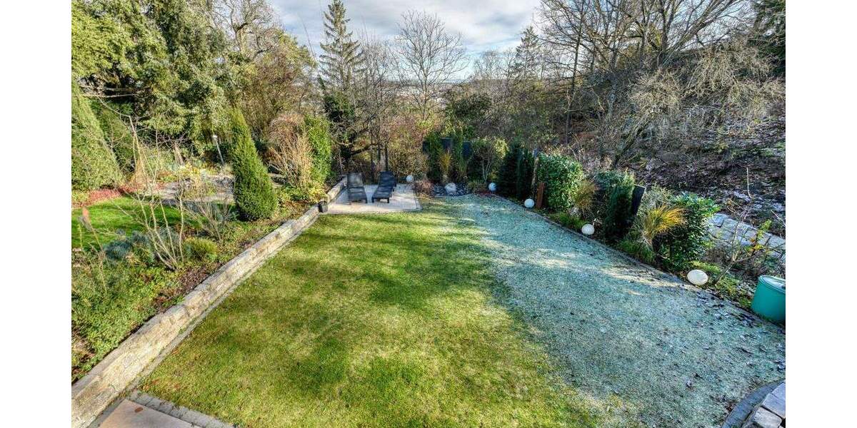 Reihenmittelhaus Gerlingen - 4 Zimmer, 156 m&sup2;, 890.000&euro; | Angebot:25729895