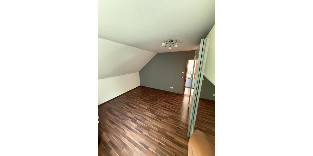 Doppelhaushälfte Reutlingen Sondelfingen - 2 Zimmer, 187 m&sup2;, 859.000&euro; | Angebot:26978129
